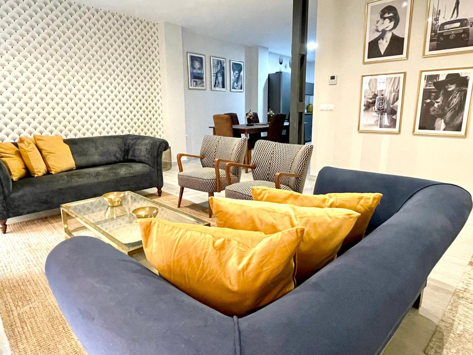 Eva Recommends Catedral Confort Seville Luaran gambar